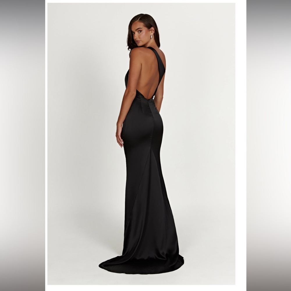 Meshki Harper One Shoulder Black Gown